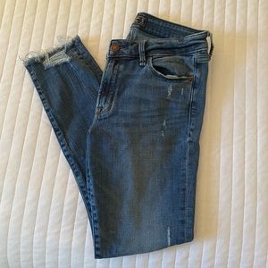 A&F Harper Low Rise Distressed Ankle Jeans